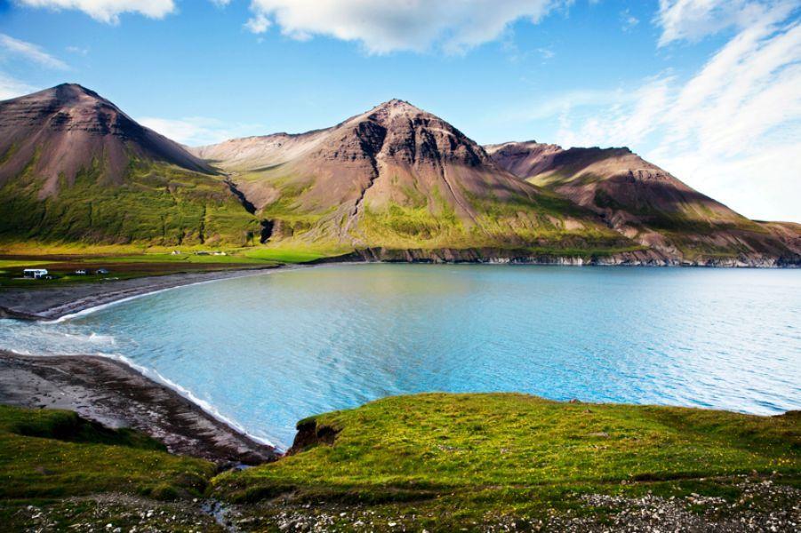 6 Holiday Tours Iceland в Исландии